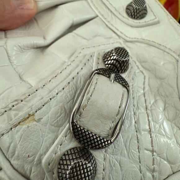 Balenciaga White Croc Embossed Leather Mini Le Cagole Shoulder Bag - Picture 4 of 8